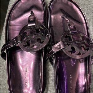 Tory Burch Miller Cloud Metallic Purple size 8